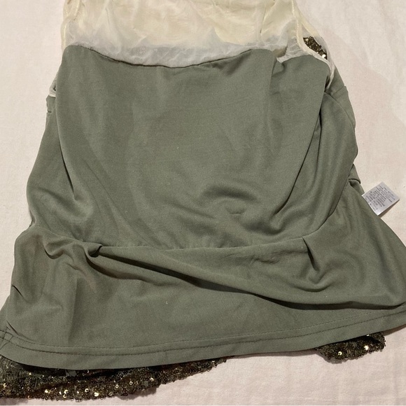 My-Kim Gold Sequin Sleeveless Top with Peplum - Picture 11 of 16